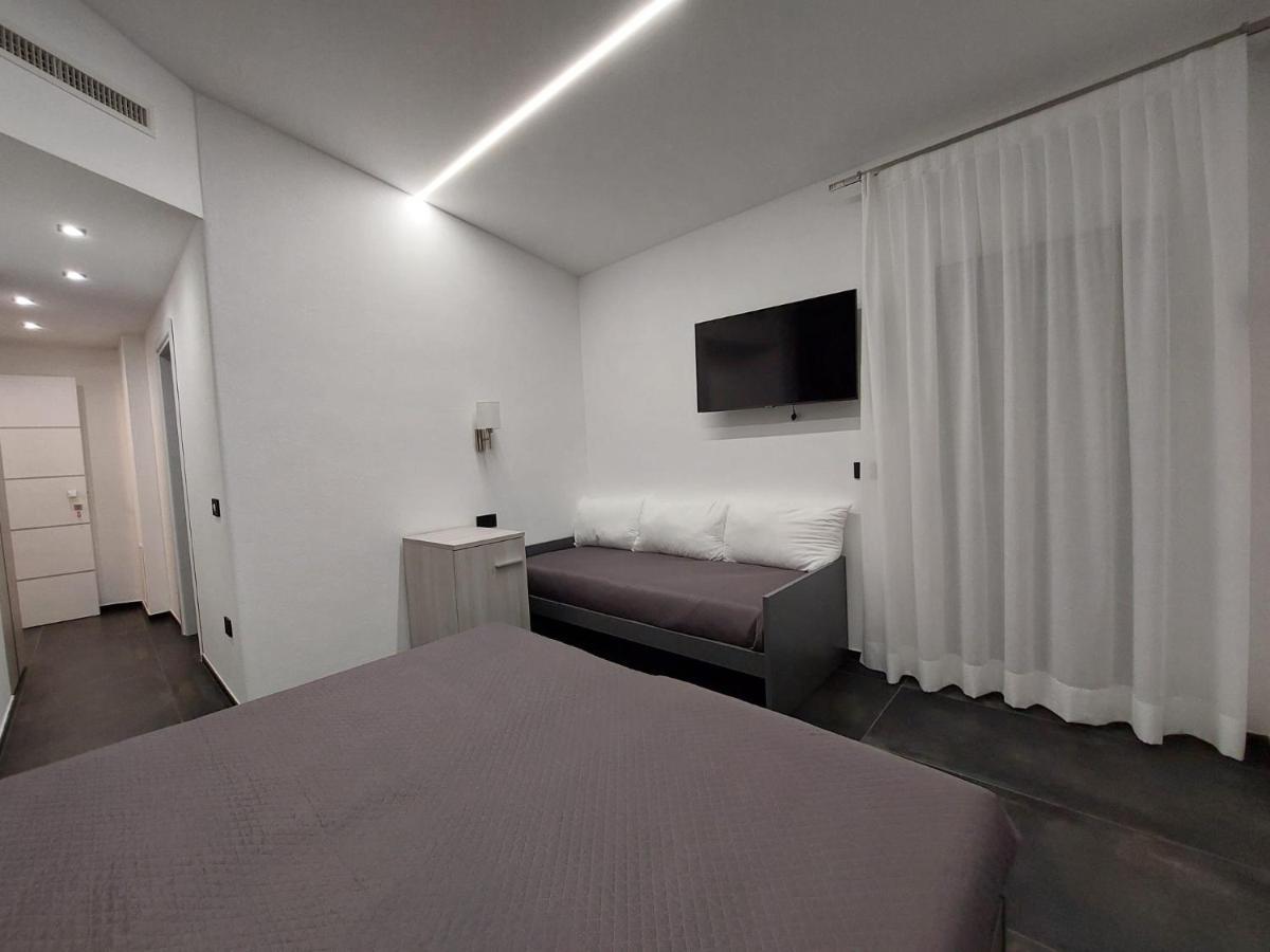 Incantos Charme B&B 토르톨리 외부 사진