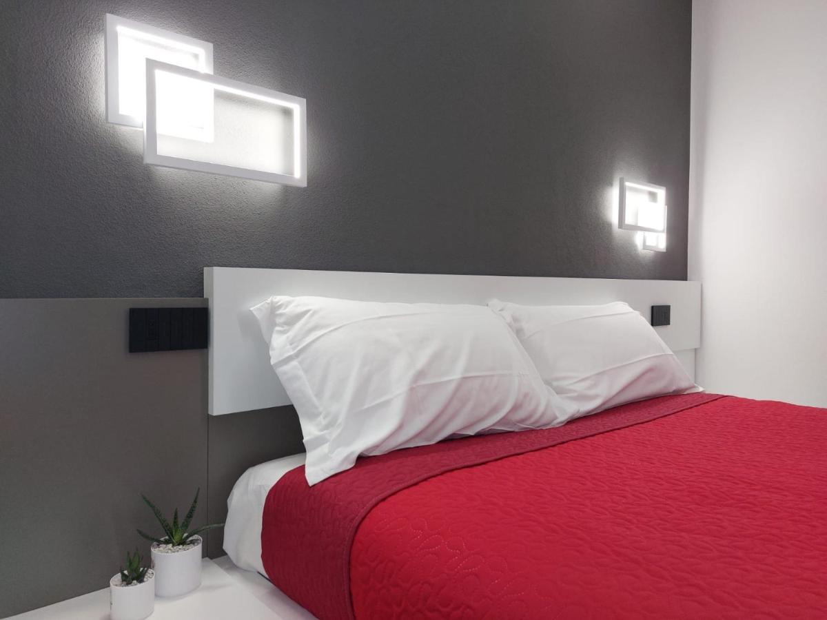 Incantos Charme B&B 토르톨리 외부 사진