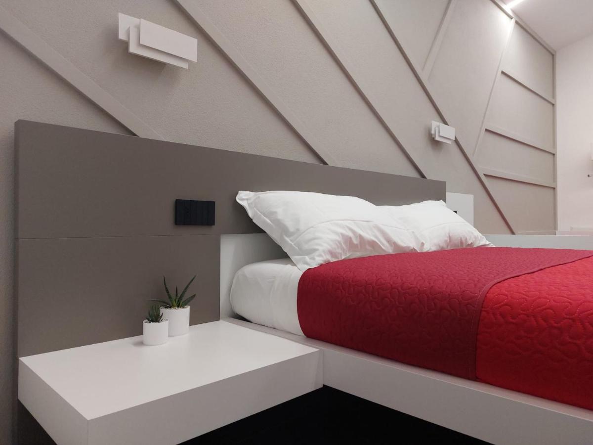 Incantos Charme B&B 토르톨리 외부 사진
